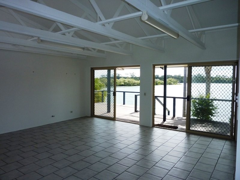 12 Paraka Court, Mountain Creek QLD 4557