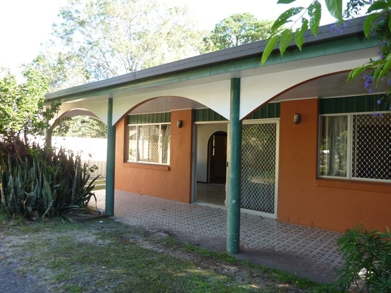 127 Duporth Avenue, Maroochydore QLD 4558