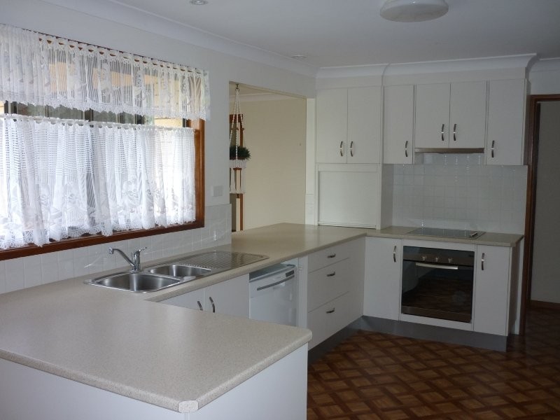 8 Rowell Street, Caloundra QLD 4551