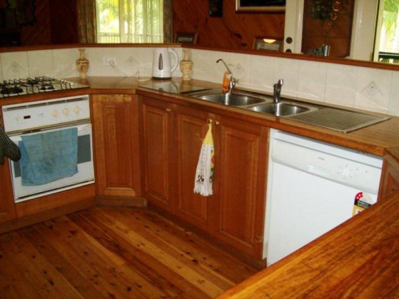 17 Cunning Road, Tanawha QLD 4556