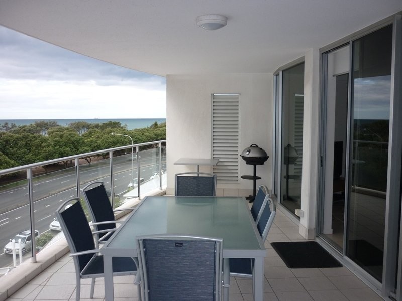 401/20-30 Aerodrome Road, Maroochydore QLD 4558