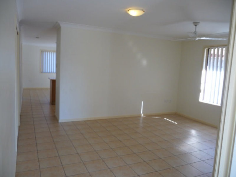 17 Parkville Street, Sippy Downs QLD 4556
