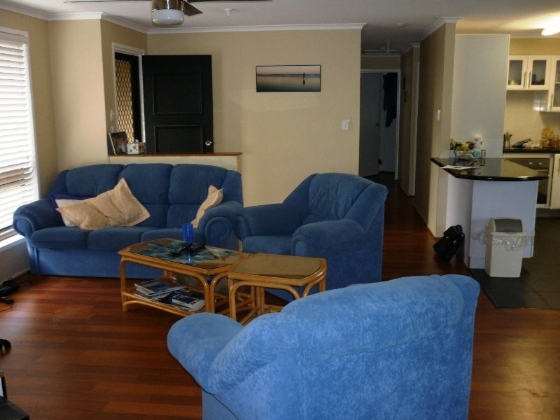 1 Ilaroo Crescent, Warana QLD 4575