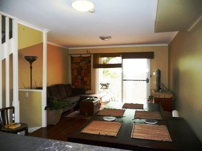 4/61 Duporth Avenue, Maroochydore QLD 4558