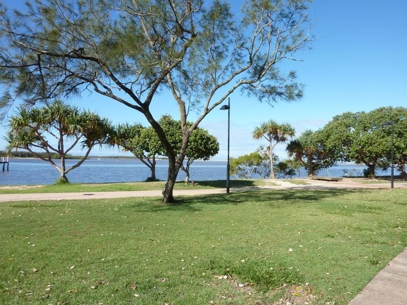 2/65 The Esplanade, Maroochydore QLD 4558