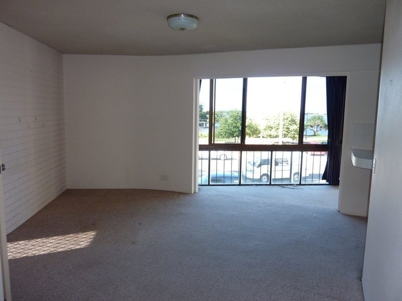 2/65 The Esplanade, Maroochydore QLD 4558