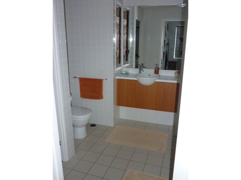 11 Ewinga Court, Mountain Creek QLD 4557