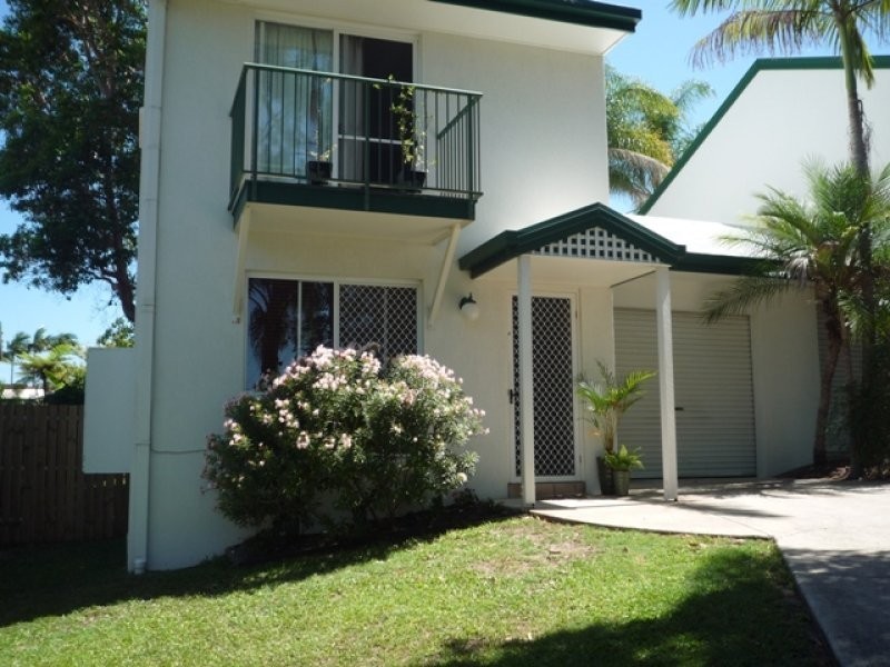 1/27 Blanck Street, Maroochydore QLD 4558