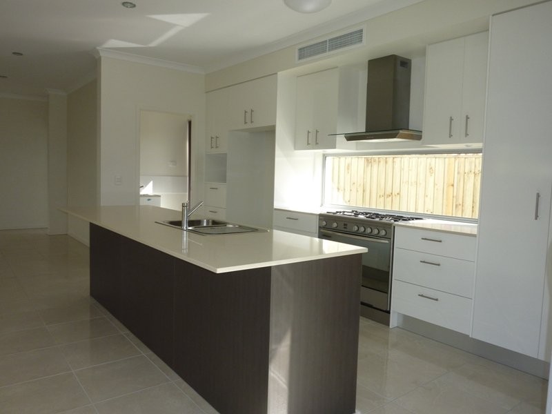 3 Tompkins Esplanade, Birtinya QLD 4575