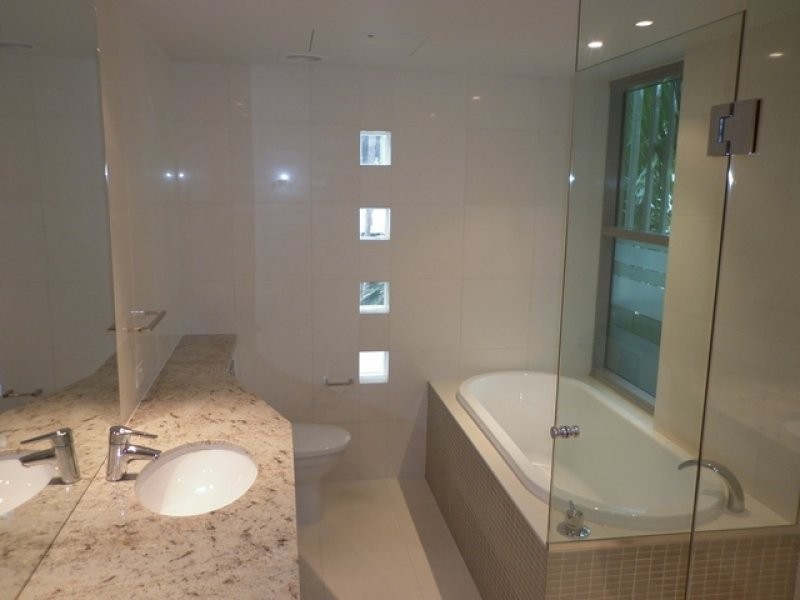 202 Riva Duporth Avenue, Maroochydore QLD 4558