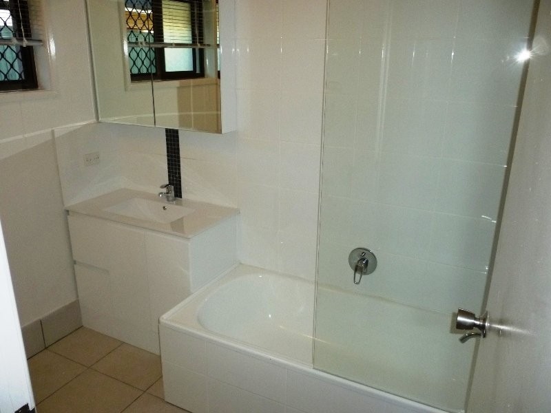 39 Warung Avenue, Maroochydore QLD 4558