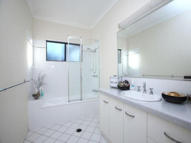 40A Okinja Road, Alexandra Headland QLD 4572