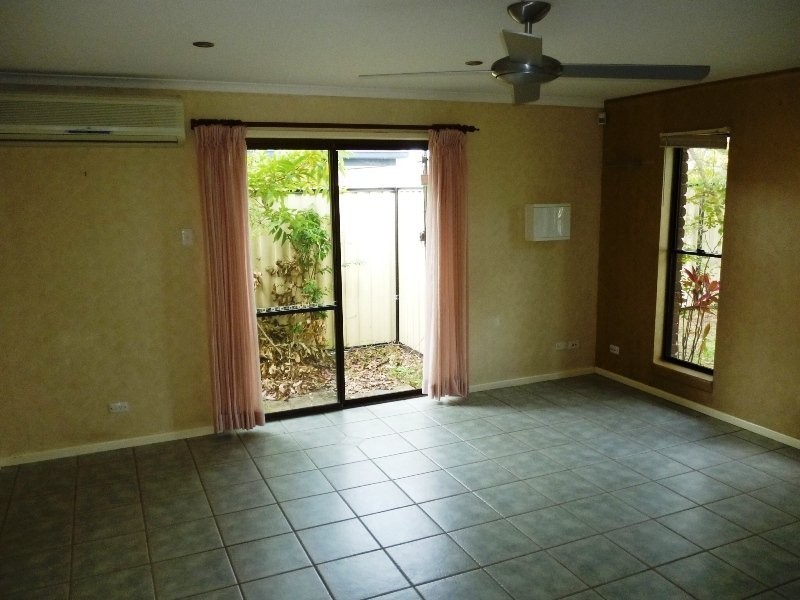 18 Summer Drive, Maroochydore QLD 4558