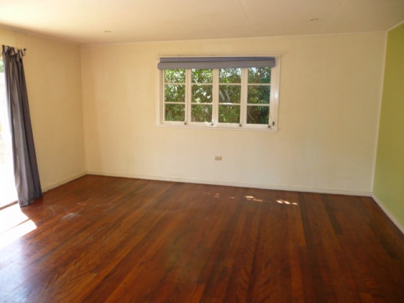 27 Hinley Avenue, Maroochydore QLD 4558