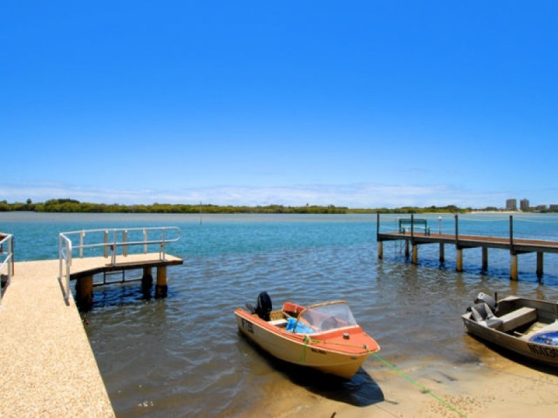 10/150 Duporth Avenue, Maroochydore QLD 4558