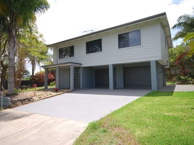 25 Palm Drive, Mooloolaba QLD 4557