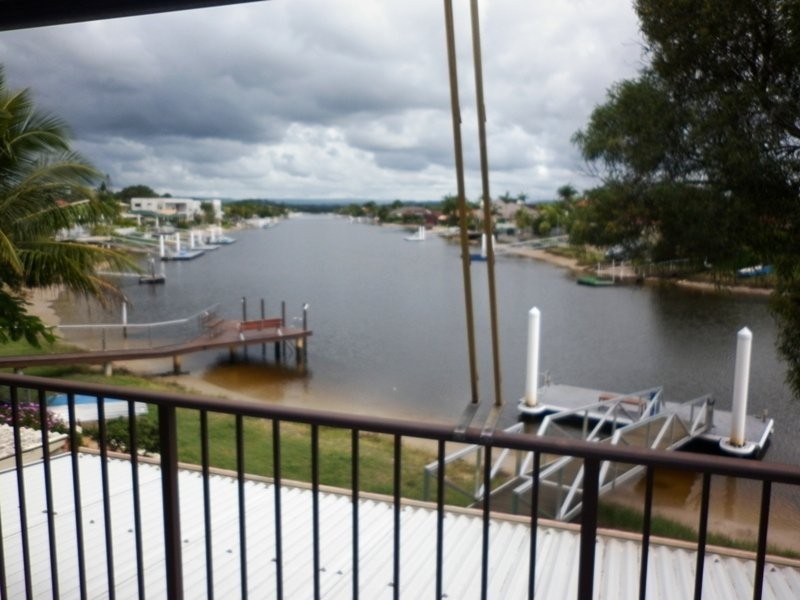 2/20 Broadmeadows Road, Maroochydore QLD 4558