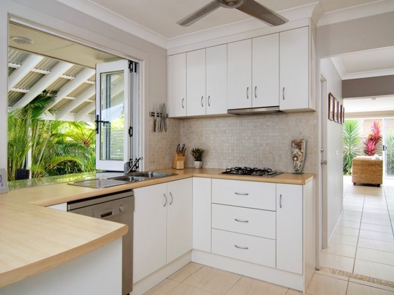 13 Mawarra Street, Buddina QLD 4575