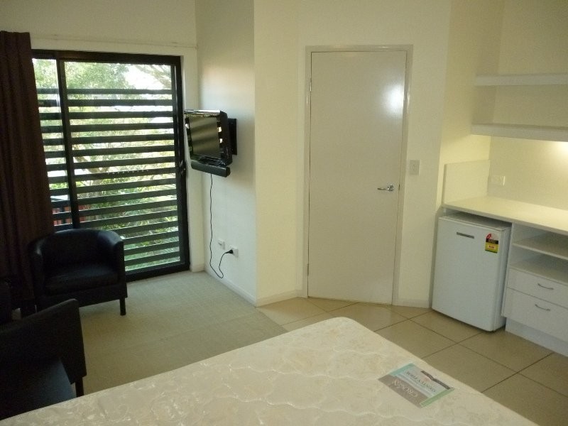 4b/8 Hinley Avenue, Maroochydore QLD 4558