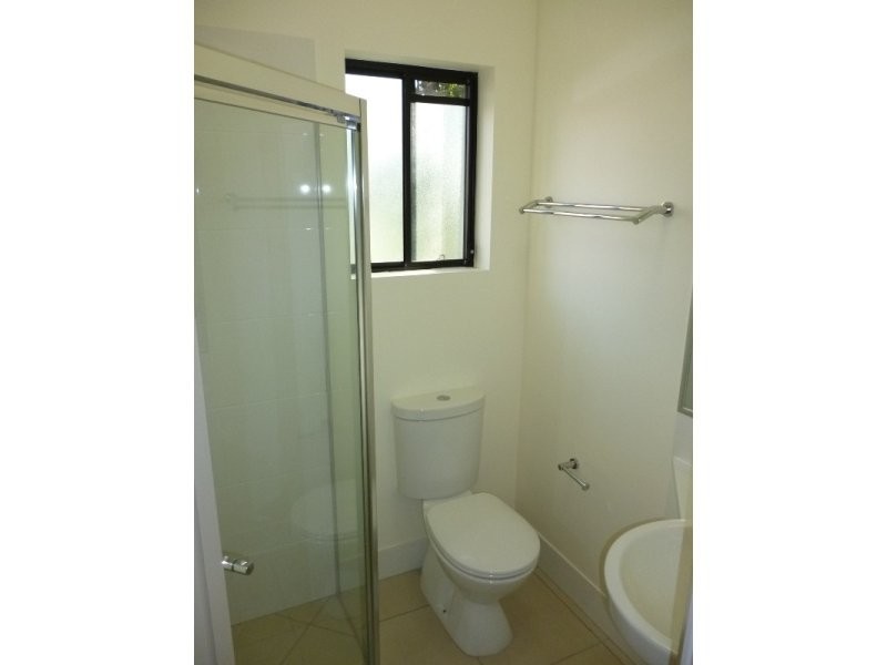 4b/8 Hinley Avenue, Maroochydore QLD 4558