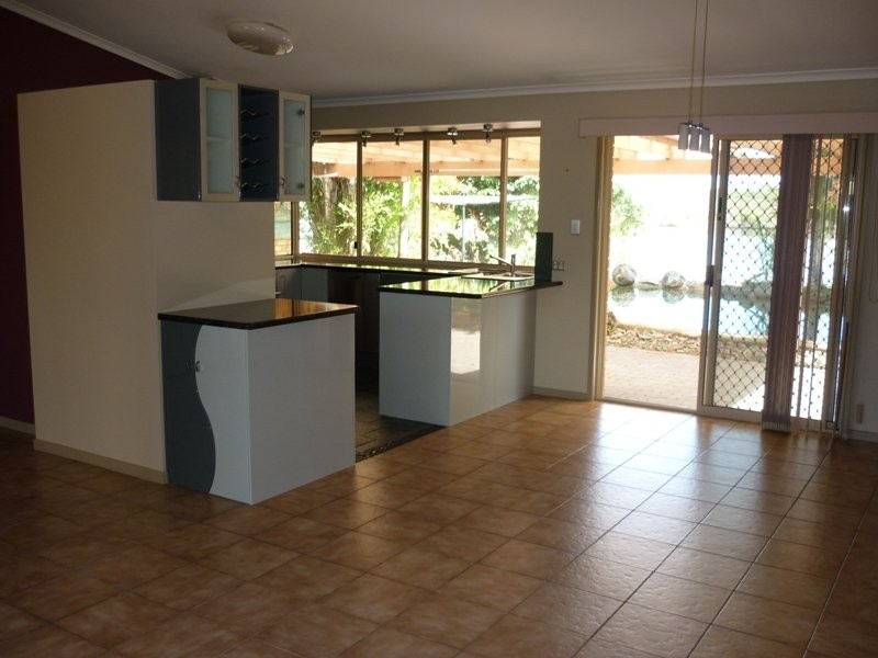 61 Cootamundra Drive, Mountain Creek QLD 4557