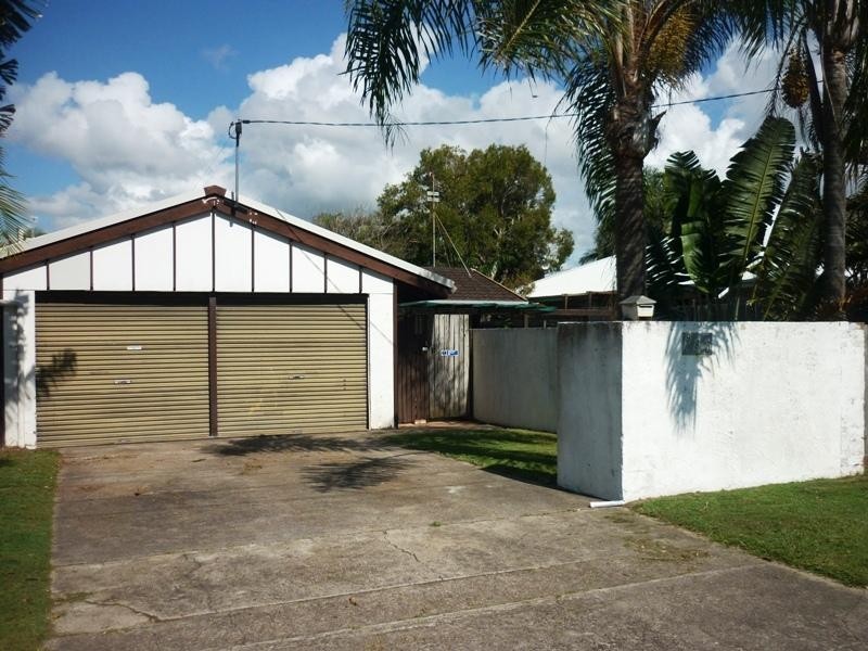 880 David Low Way, Marcoola QLD 4564
