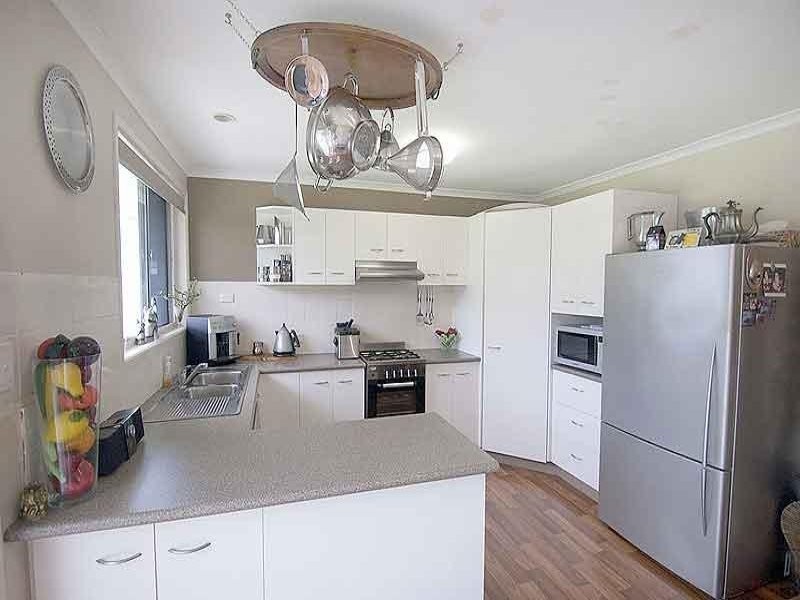 52 Oceanic Drive, Warana QLD 4575