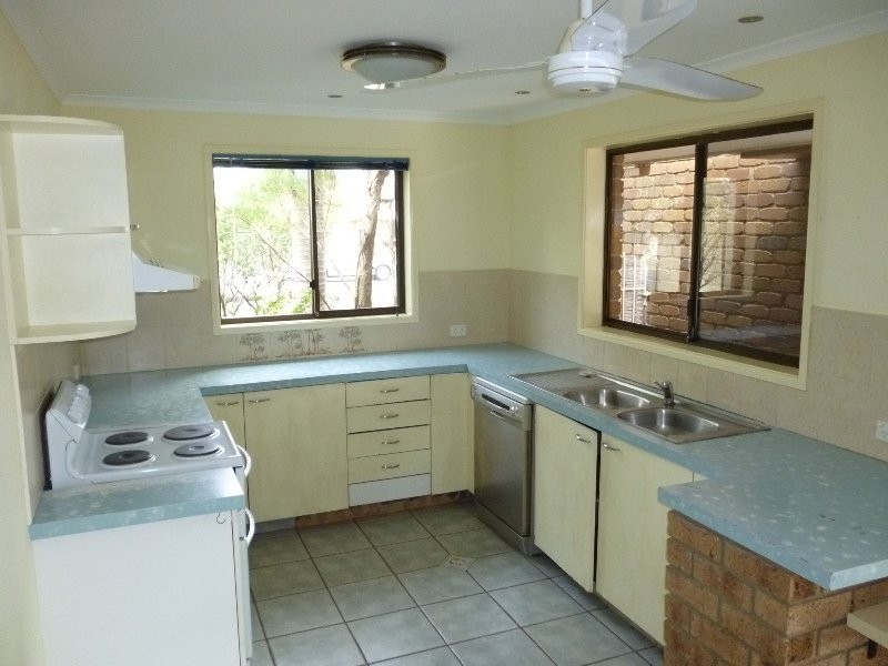 18 Summer Drive, Maroochydore QLD 4558