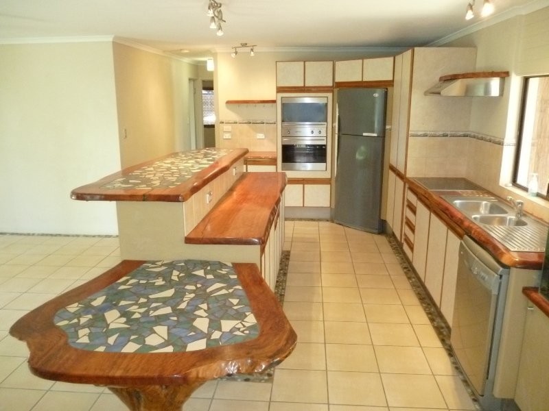 6 Fifth Avenue, Marcoola QLD 4564