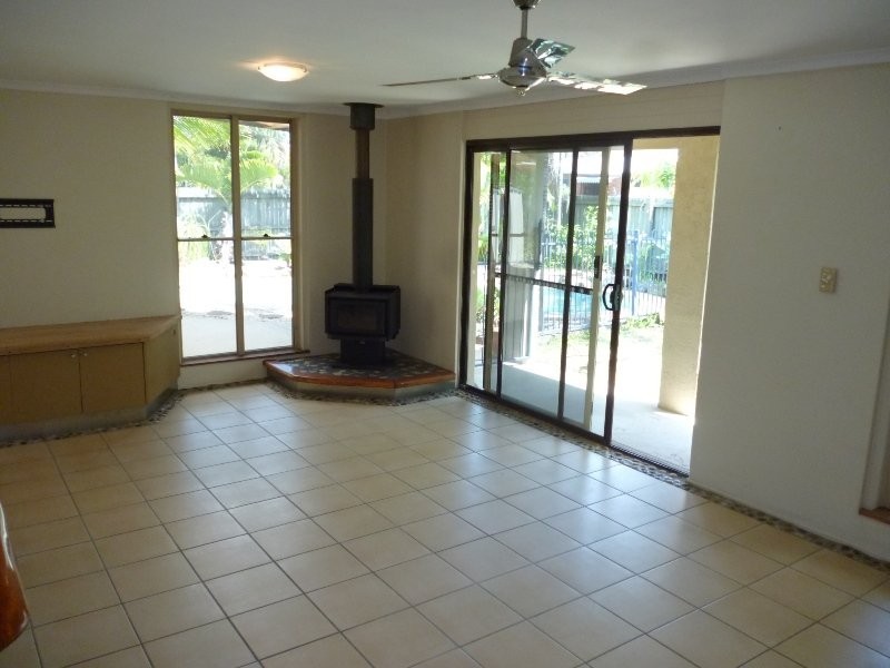 6 Fifth Avenue, Marcoola QLD 4564