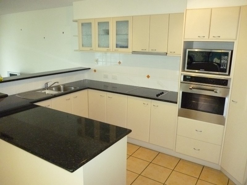 7/24 Picnic Point Esplanade, Maroochydore QLD 4558