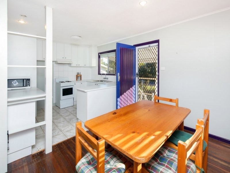 7 Yorlambu Parade, Maroochydore QLD 4558