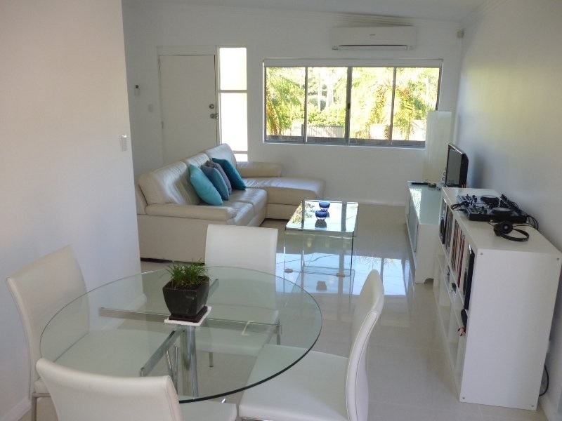 3 Palm Drive, Mooloolaba QLD 4557