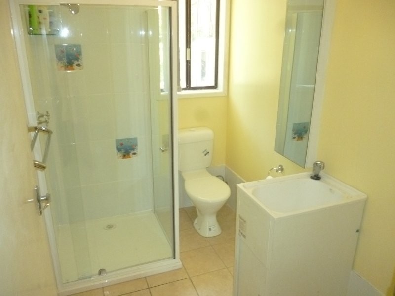 18 Oogar Street, Maroochydore QLD 4558