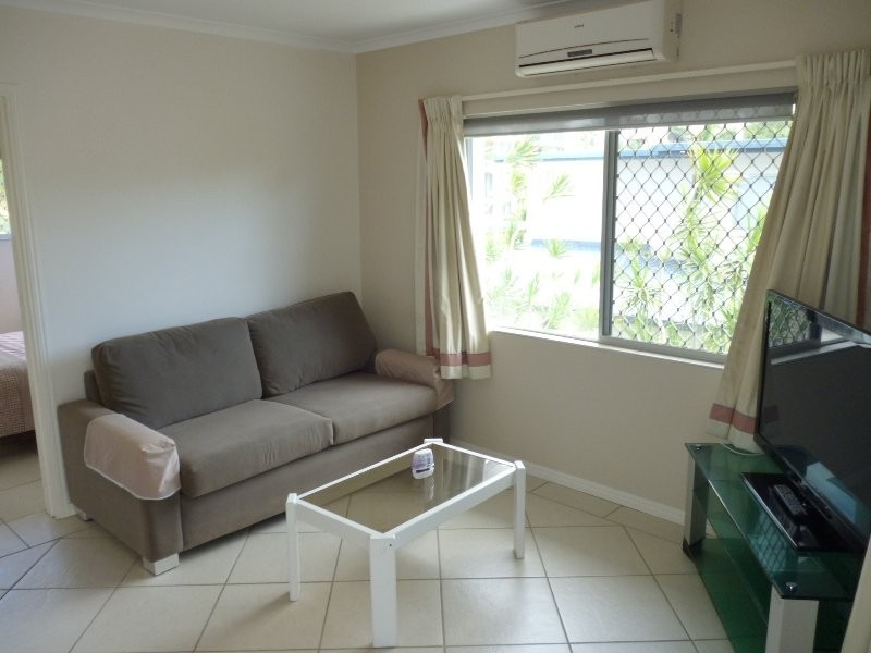 8/30 Alexandra Parade, Maroochydore QLD 4558