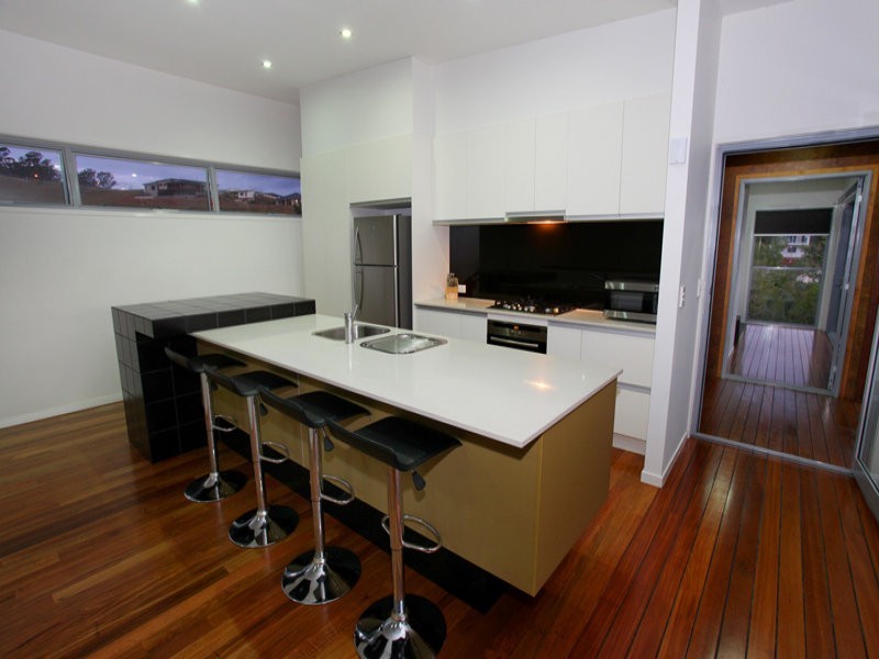 6 Oasis Court, Woombye QLD 4559