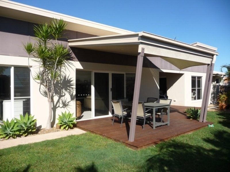 6 Windermere Way, Sippy Downs QLD 4556