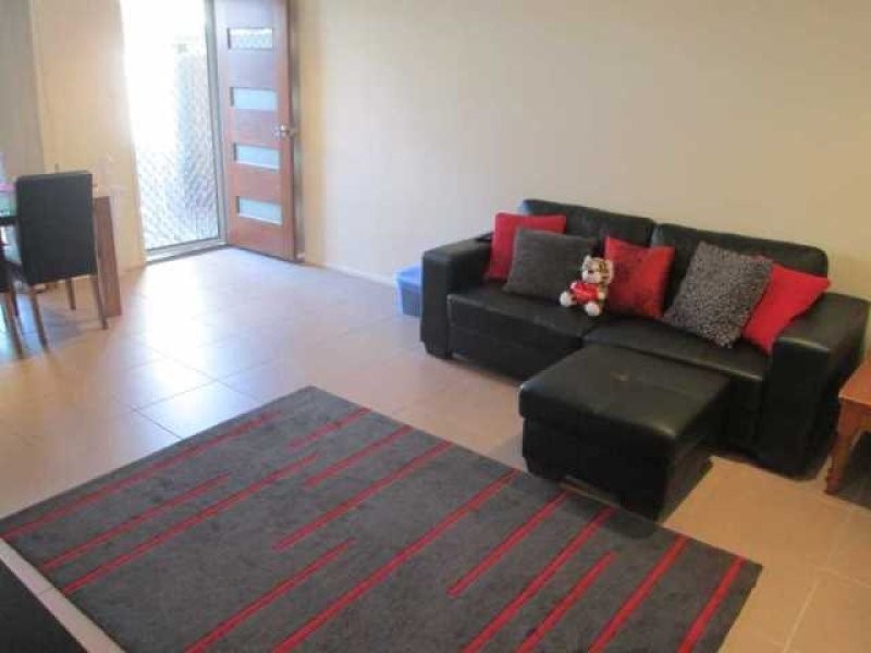 2/11 Aragorn Street, Maroochydore QLD 4558