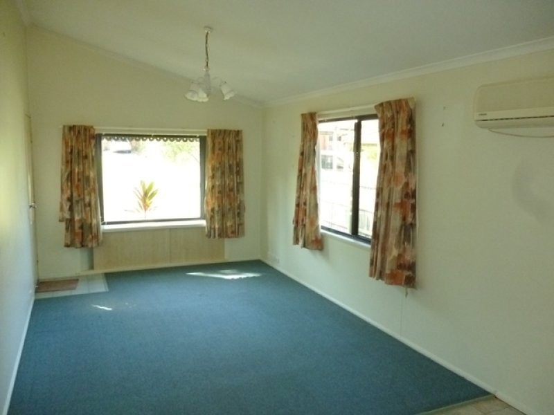 2 Cadagi Court, Kuluin QLD 4558