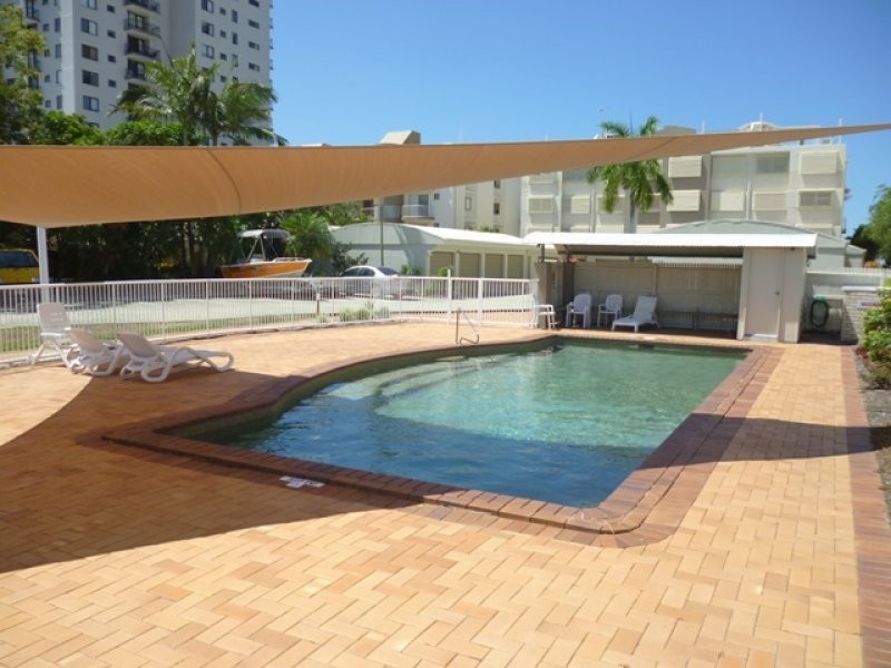 3/140 Duporth Avenue, Maroochydore QLD 4558