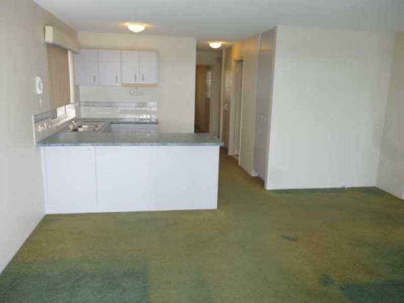 3/140 Duporth Avenue, Maroochydore QLD 4558