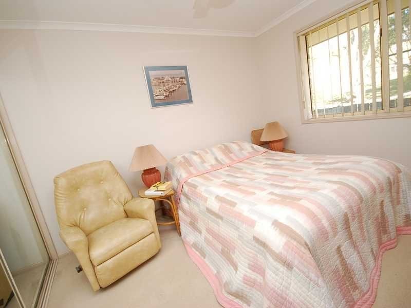 2/27 Camfield Street, Alexandra Headland QLD 4572