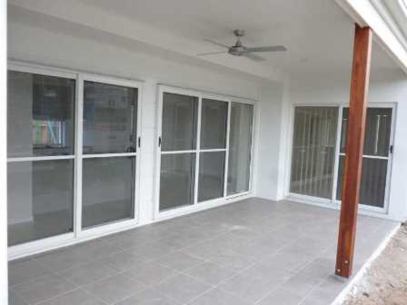 27 Almaden Lane, Maroochydore QLD 4558