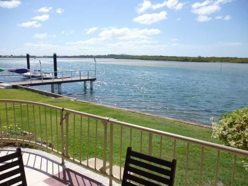 1/74 Duporth Avenue, Maroochydore QLD 4558