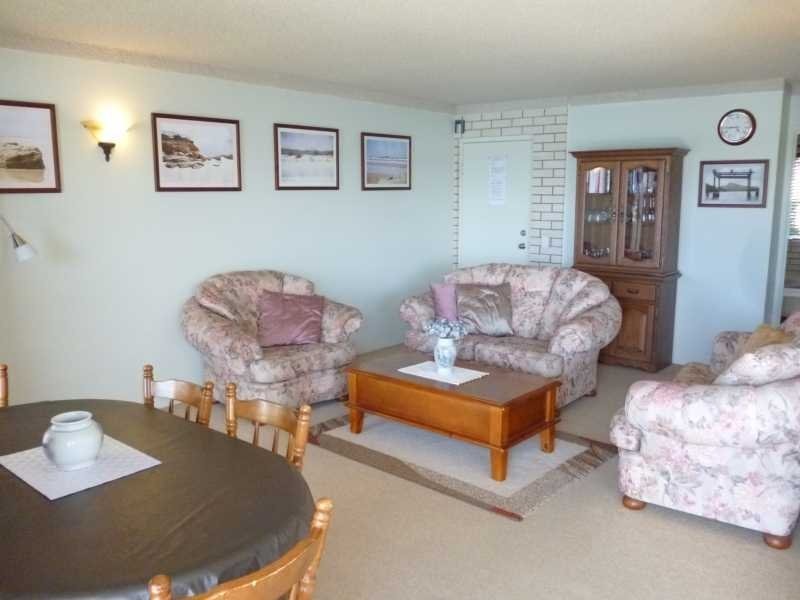 1/74 Duporth Avenue, Maroochydore QLD 4558