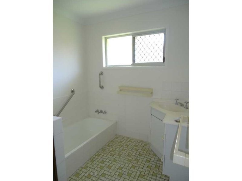 29 Surf Road, Maroochydore QLD 4558
