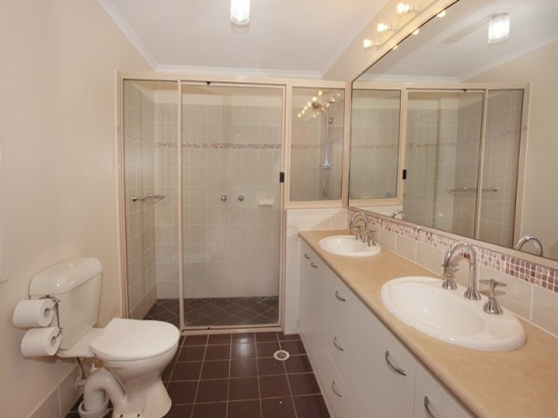 31 Albatross Ave, Nambour QLD 4560