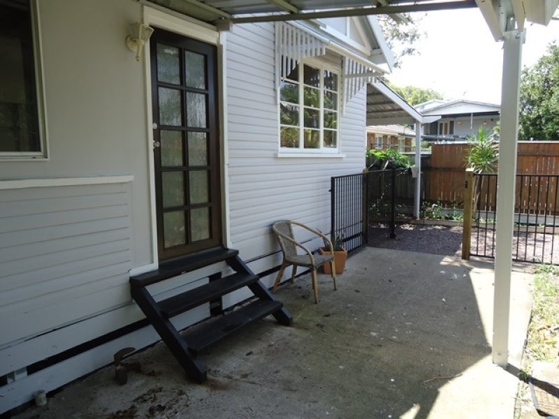 19 Hinley Avenue, Maroochydore QLD 4558