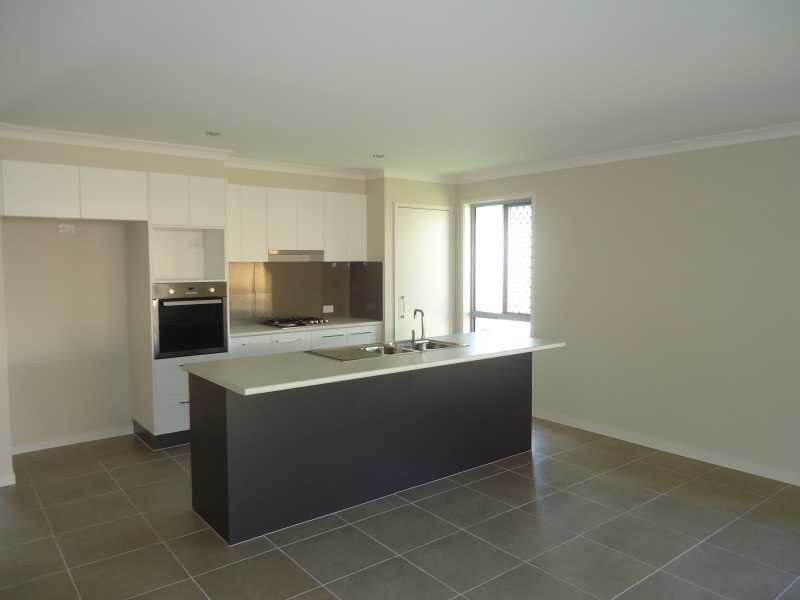4 Brampton Crescent, Mountain Creek QLD 4557