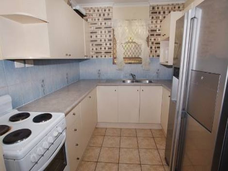 145 Broadwater Ave, Maroochydore QLD 4558